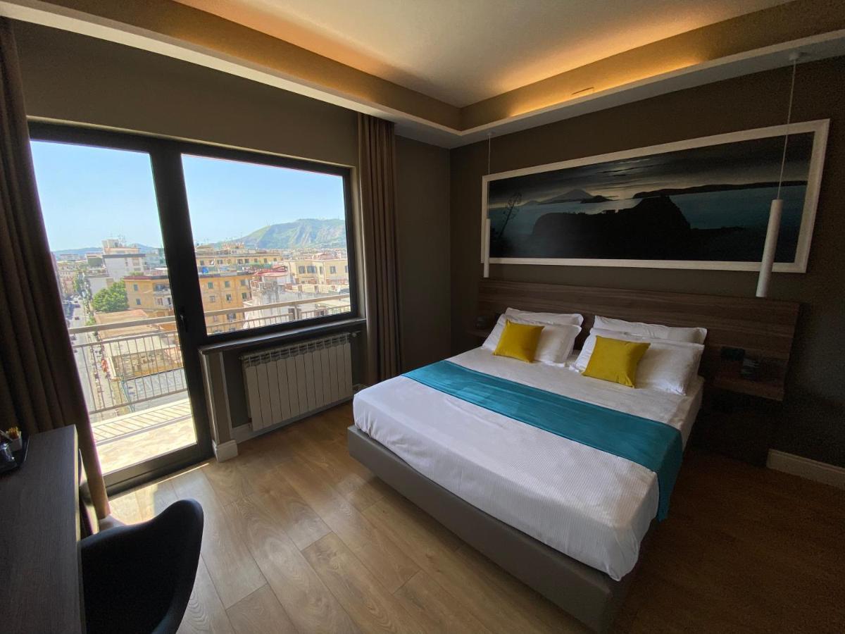7Th Floor Suite Napoli Eksteriør billede