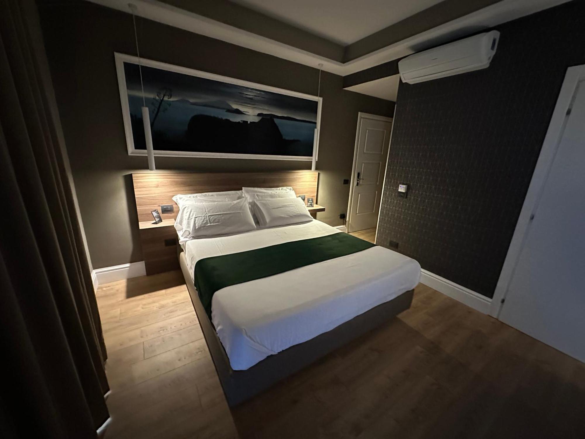 7Th Floor Suite Napoli Eksteriør billede