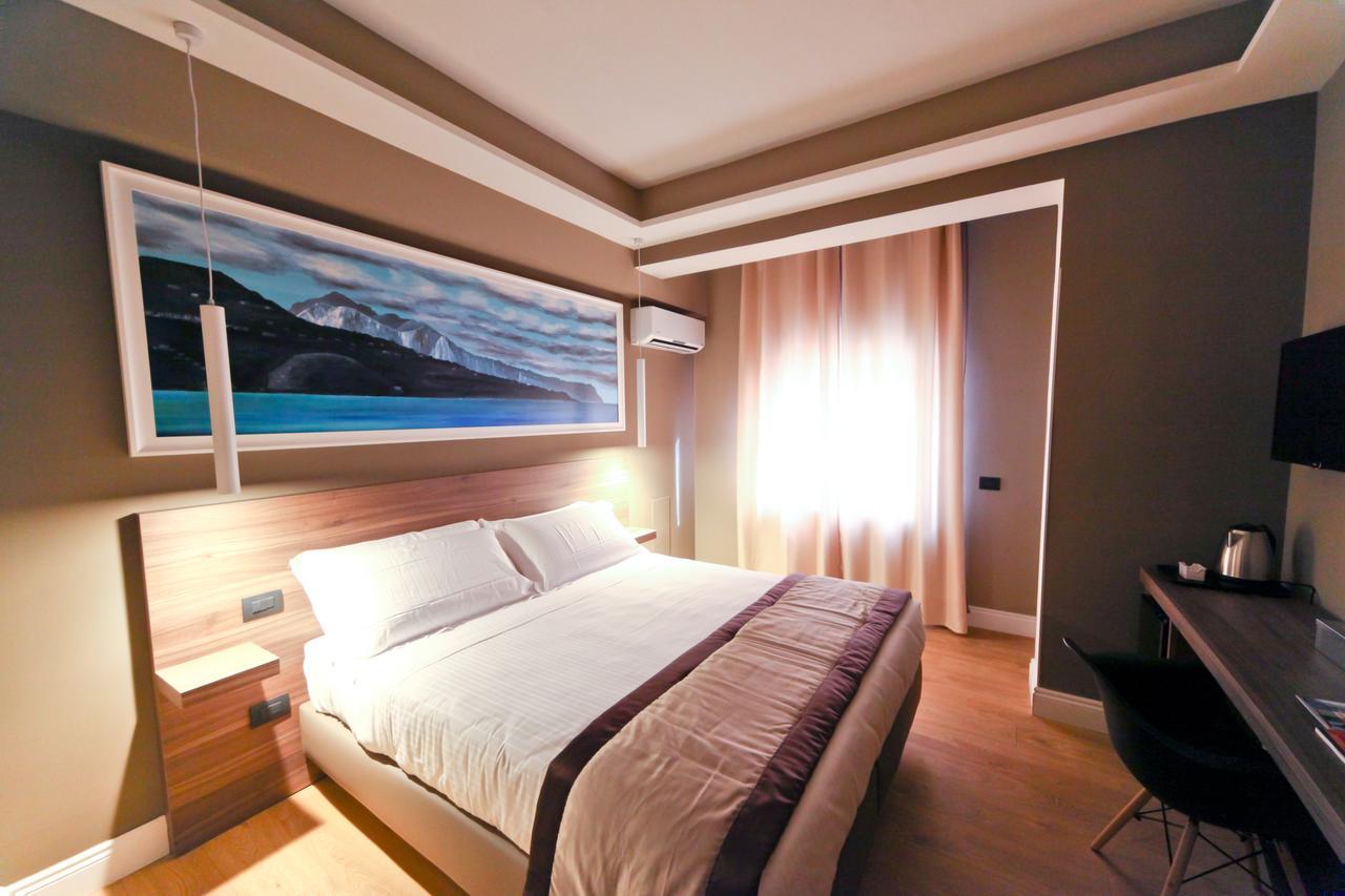 7Th Floor Suite Napoli Eksteriør billede